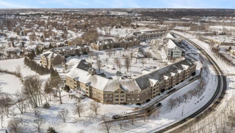 1321 Lake Drive W Chanhassen MN 55317