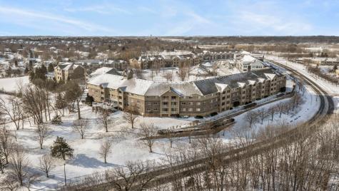 1321 Lake Drive W Chanhassen MN 55317