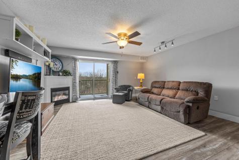 1321 Lake Drive W Chanhassen MN 55317