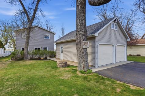 192 Shorewood Drive Detroit Lakes MN 56501