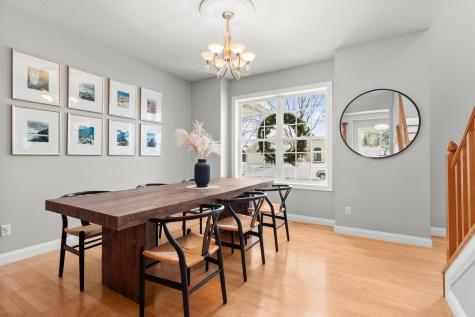 8048 Marsh Creek Alcove Woodbury MN 55125