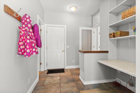 8048 Marsh Creek Alcove Woodbury MN 55125