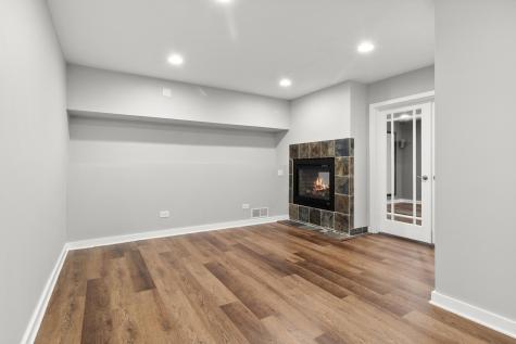 8048 Marsh Creek Alcove Woodbury MN 55125