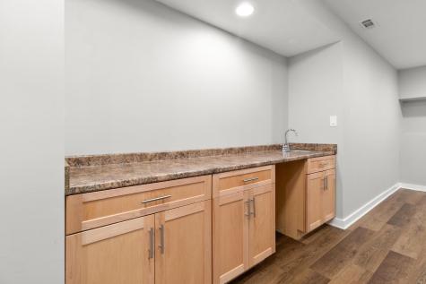8048 Marsh Creek Alcove Woodbury MN 55125
