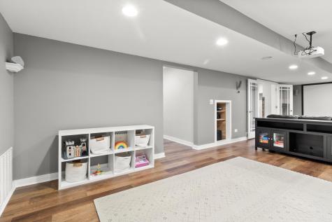 8048 Marsh Creek Alcove Woodbury MN 55125