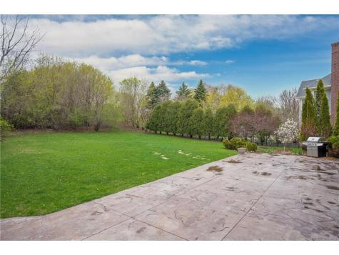 8048 Marsh Creek Alcove Woodbury MN 55125