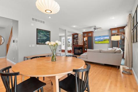 8048 Marsh Creek Alcove Woodbury MN 55125