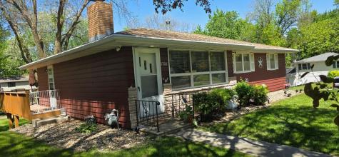1702 Frank Hall Drive Albert Lea MN 56007