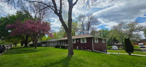 1702 Frank Hall Drive Albert Lea MN 56007