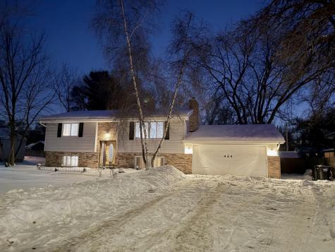 424 106th Avenue NW Coon Rapids MN 55448