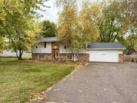424 106th Avenue NW Coon Rapids MN 55448