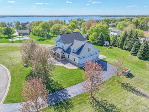 3693 Crestwood Ridge NE Alexandria MN 56308