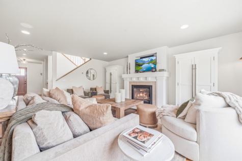 3693 Crestwood Ridge NE Alexandria MN 56308