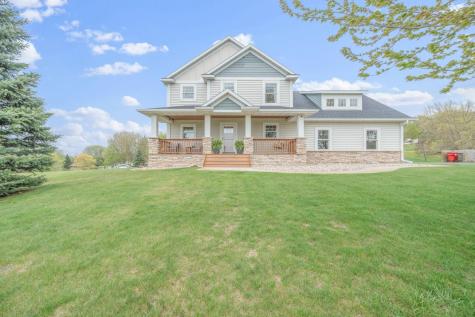 3693 Crestwood Ridge NE Alexandria MN 56308