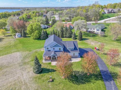 3693 Crestwood Ridge NE Alexandria MN 56308
