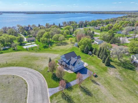 3693 Crestwood Ridge NE Alexandria MN 56308