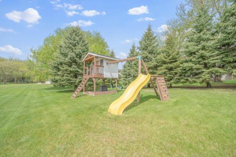 3693 Crestwood Ridge NE Alexandria MN 56308