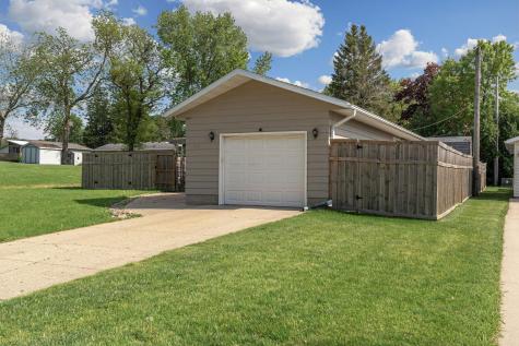145 17th Street NE Owatonna MN 55060