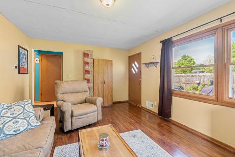 145 17th Street NE Owatonna MN 55060