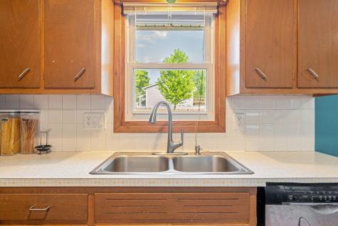145 17th Street NE Owatonna MN 55060