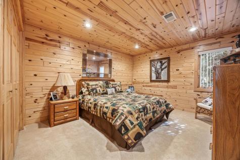 1380 S Shore Drive Detroit Lakes MN 56501