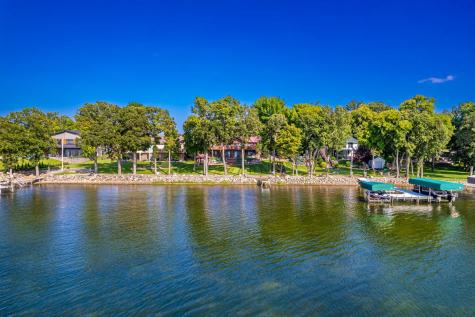 1380 S Shore Drive Detroit Lakes MN 56501