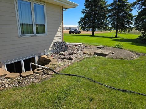 35996 391st Avenue Le Sueur MN 56058