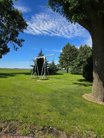 35996 391st Avenue Le Sueur MN 56058