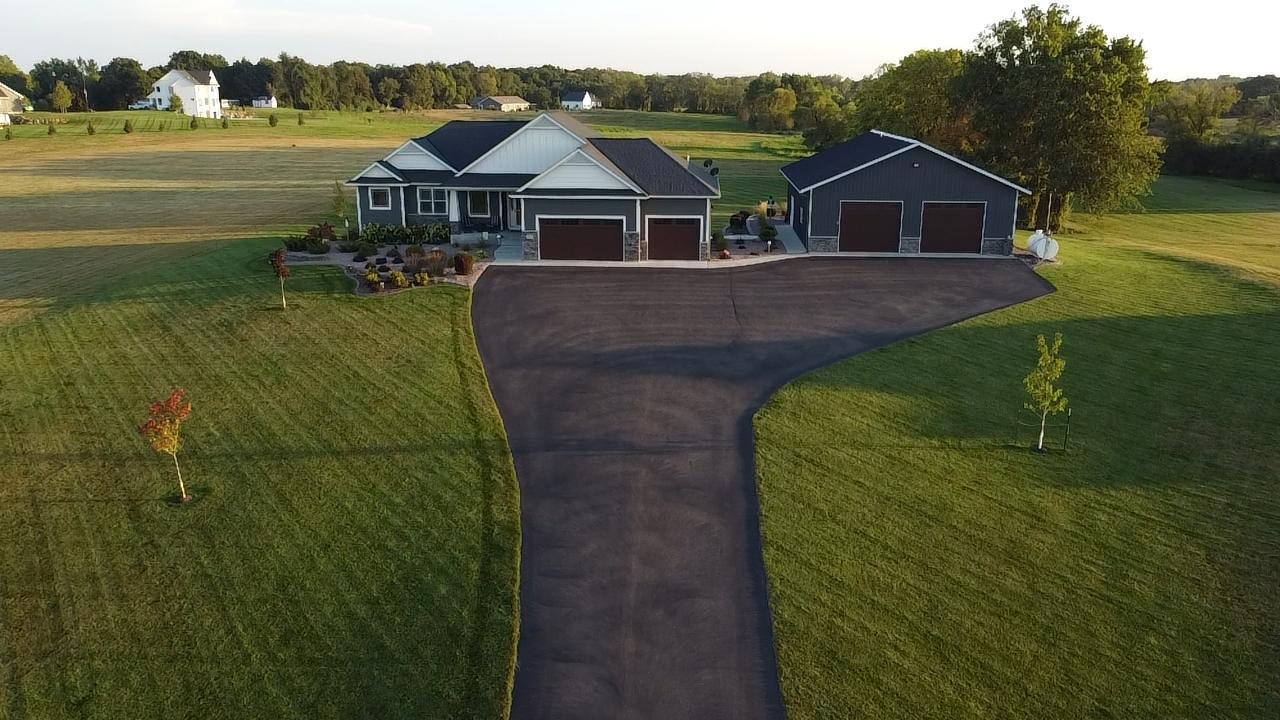 7979 117th Street NW Annandale MN 55302
