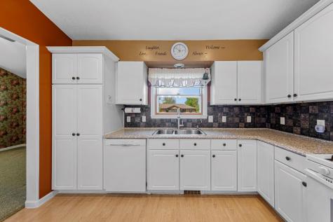 385 22nd Street SE Owatonna MN 55060
