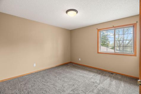 208 E Orchard Street Belle Plaine MN 56011