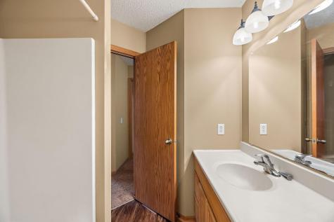208 E Orchard Street Belle Plaine MN 56011