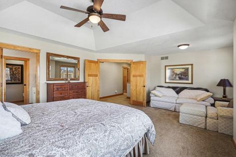 1520 Bridgewater Road Golden Valley MN 55422