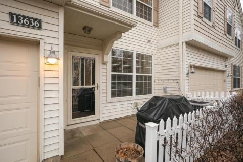 13636 Brass Parkway Rosemount MN 55068