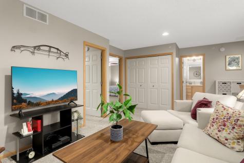 13636 Brass Parkway Rosemount MN 55068