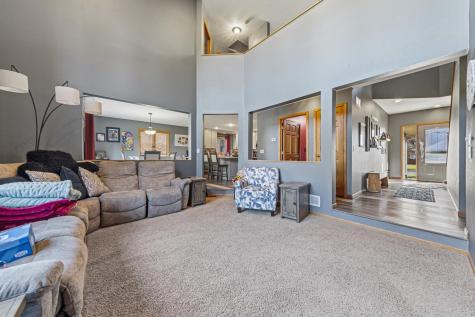 1526 Castle Drive North Mankato MN 56003