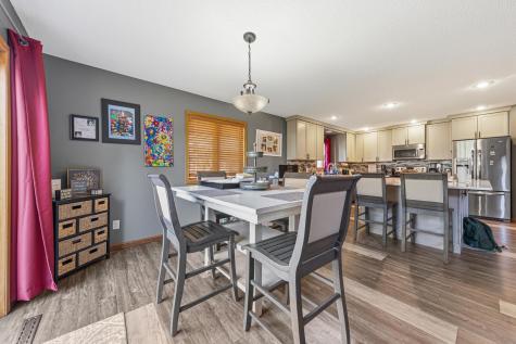 1526 Castle Drive North Mankato MN 56003