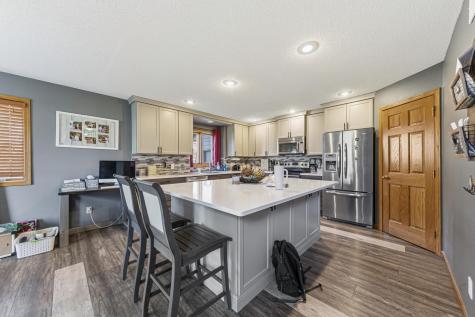 1526 Castle Drive North Mankato MN 56003