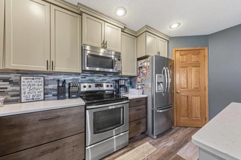 1526 Castle Drive North Mankato MN 56003