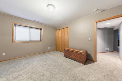 1526 Castle Drive North Mankato MN 56003