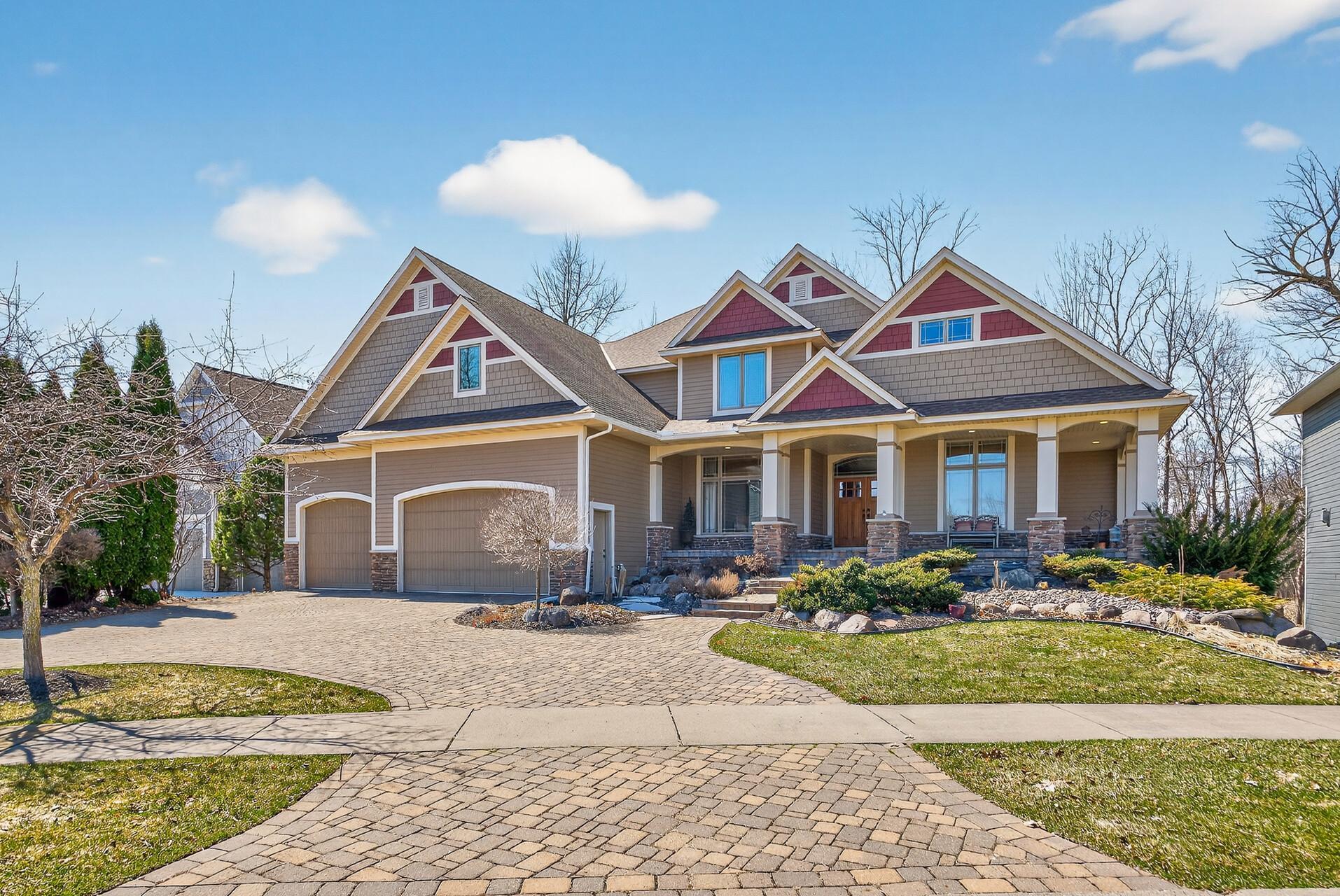 9951 Vagabond Court N Maple Grove MN 55311