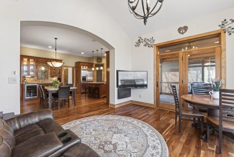 9951 Vagabond Court N Maple Grove MN 55311