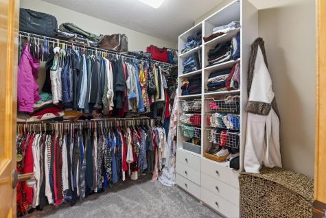 9951 Vagabond Court N Maple Grove MN 55311