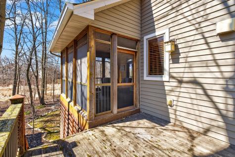 9951 Vagabond Court N Maple Grove MN 55311