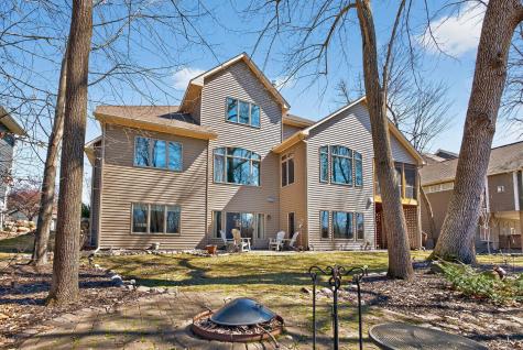9951 Vagabond Court N Maple Grove MN 55311