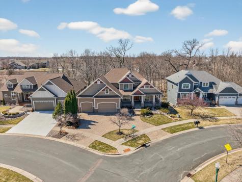9951 Vagabond Court N Maple Grove MN 55311