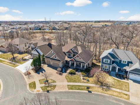 9951 Vagabond Court N Maple Grove MN 55311