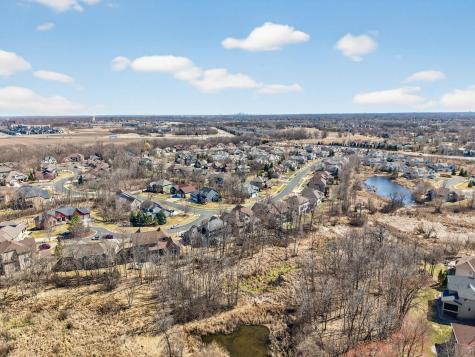 9951 Vagabond Court N Maple Grove MN 55311