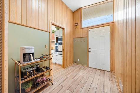 130 Fairlawn Avenue E Winsted MN 55395