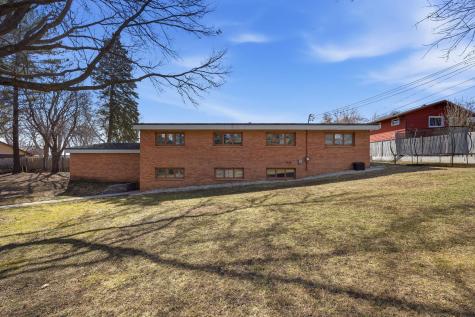 130 Fairlawn Avenue E Winsted MN 55395